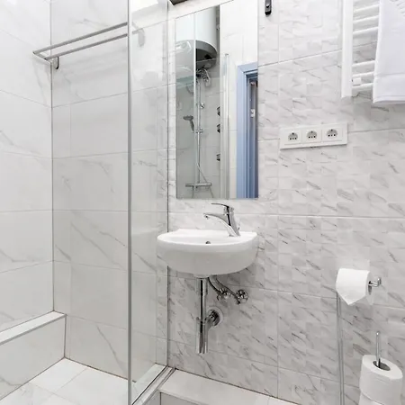 Апартаменты Charming In Old Town