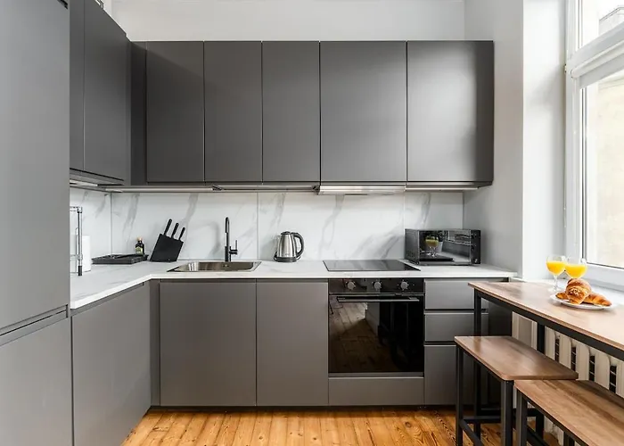 דירה Charming In Old Town *